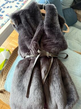 LOFT Charcoal Faux Fur Open Front Vest